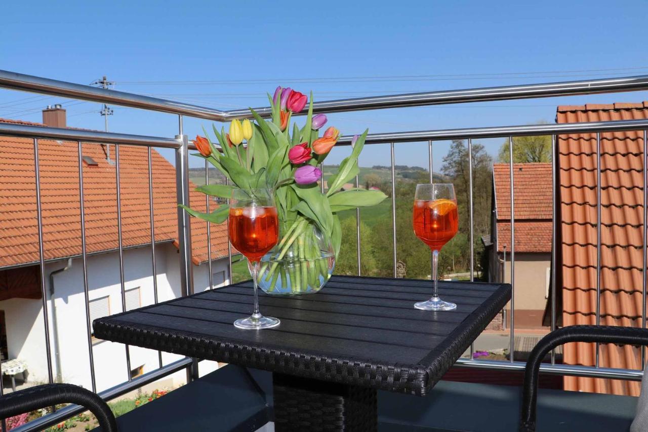 Penthouse Tauberblick Lägenhet Tauberbischofsheim Exteriör bild
